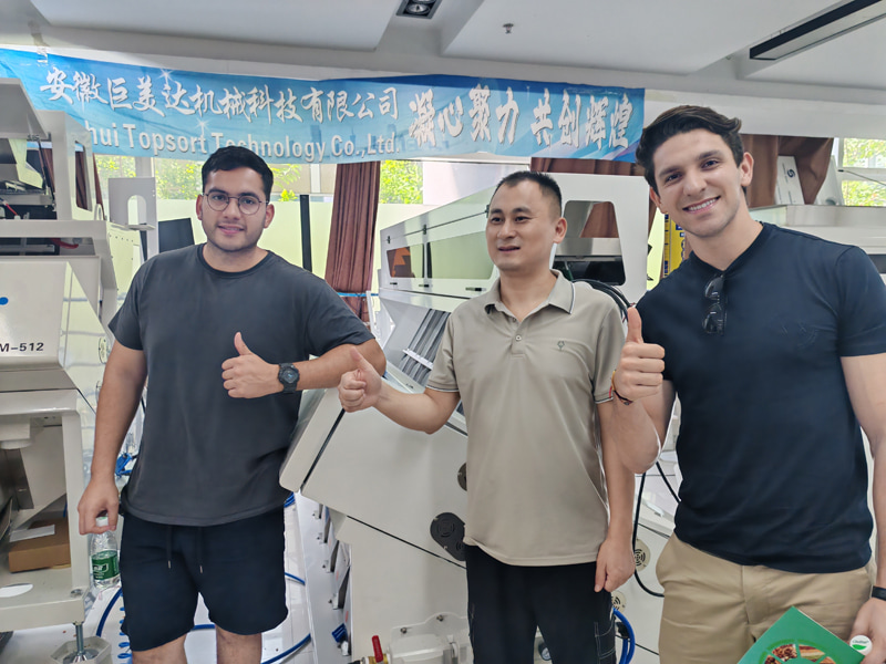 Bienvenidos clientes sudamericanos. Visiten nuestra fábrica para una cooperación en profundidad.